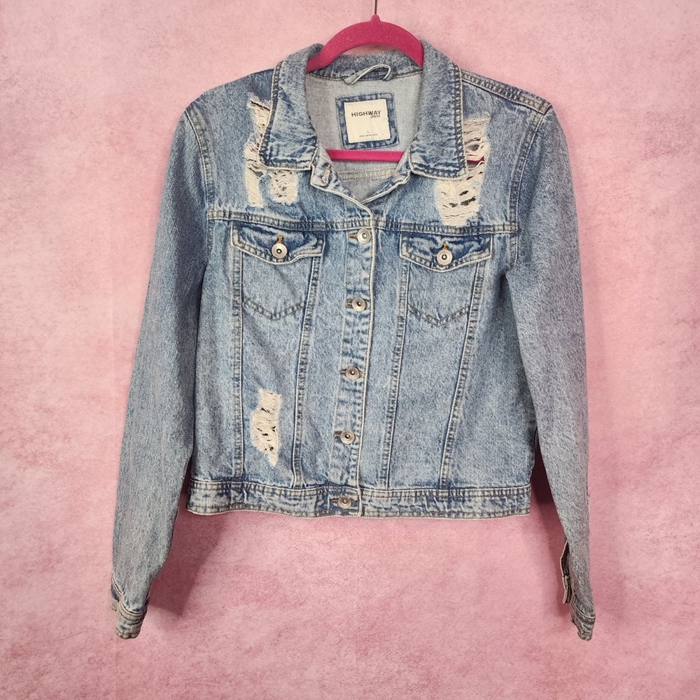 198. Highway Jeans Distressed Denim Jacket Light Wash Size L